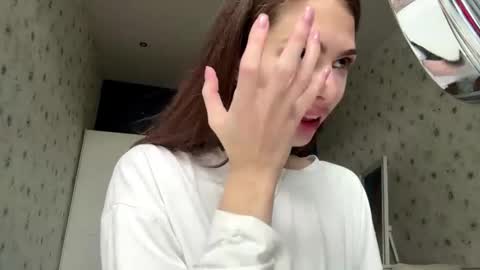 Snapshot of farahgramm chatting on 26, 10, 2025 Luna online show from 26, 10, 2025