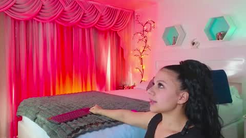 Snapshot of farahh_magdaly chatting on 13, 1, 2026 Farah online show from 13, 1, 2026