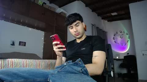 Snapshot of farid_24 chatting on 5, 4, 2026 farid_24 online show from 5, 4, 2026