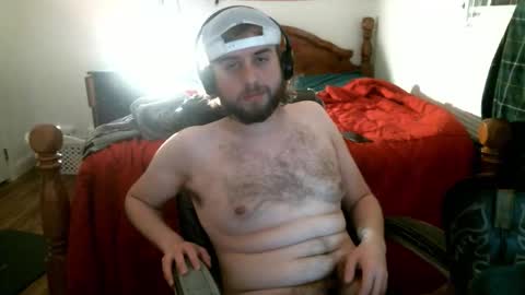 Snapshot of farmboy2398 chatting on 13, 3, 2026 farmboy2398 online show from 13, 3, 2026