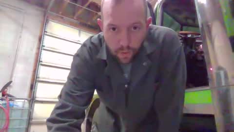 farmboy4720 online show from 8, 11, 2025