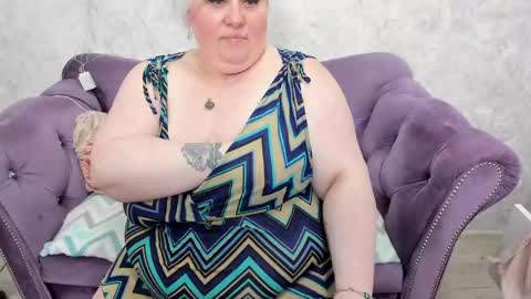 fashiona online show from 28, 1, 2025