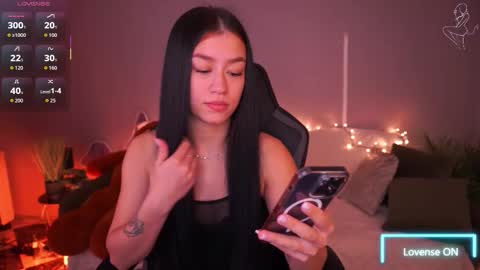 Snapshot of fatalenellie chatting on 4, 3, 2026 Nellie online show from 4, 3, 2026