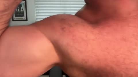 Snapshot of fatboys8705 chatting on 8, 1, 2026 fatboys8705 online show from 8, 1, 2026