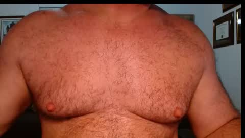 Snapshot of fatboys8705 chatting on 13, 1, 2026 fatboys8705 online show from 13, 1, 2026