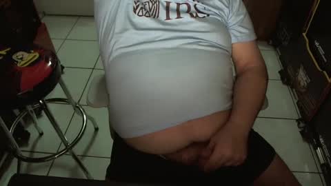 Snapshot of fatdaddycam chatting on 3, 12, 2024 Fat Daddy online show from 3, 12, 2024