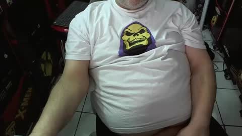 Snapshot of fatdaddycam chatting on 3, 2, 2025 Fat Daddy online show from 3, 2, 2025