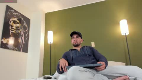 Snapshot of fatdick_1 chatting on 17, 4, 2026 M A T T E O online show from 17, 4, 2026