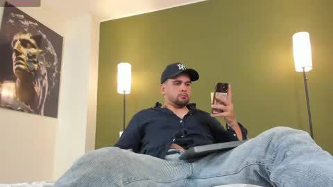 Snapshot of fatdick_1 chatting on 25, 4, 2026 M A T T E O online show from 25, 4, 2026