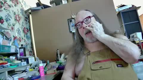 Fred. online show from 22, 1, 2025