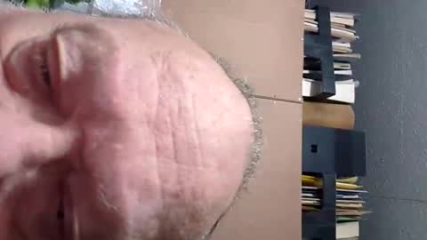 Fred. online show from 18, 10, 2025