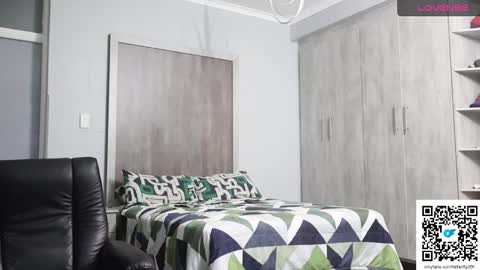 fatherfly001 online show from 26, 3, 2026