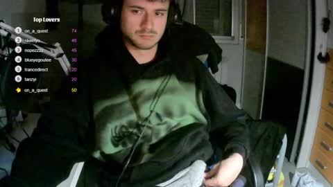 Snapshot of fatthickdickboy chatting on 18, 4, 2026 ThickDickTeen online show from 18, 4, 2026