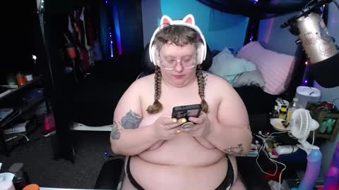 FatVeronica online show from 28, 2, 2025