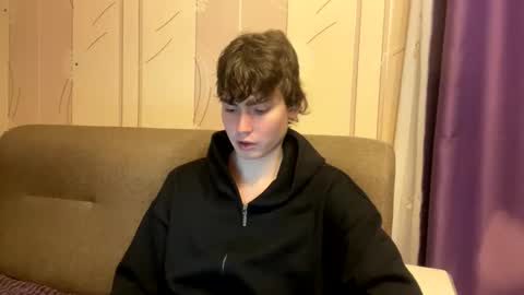 Snapshot of faustfrost chatting on 3, 11, 2025 Faust online show from 3, 11, 2025