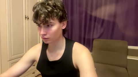 Snapshot of faustfrost chatting on 16, 11, 2025 Faust online show from 16, 11, 2025