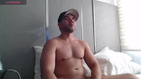 Snapshot of faustosaenz chatting on 29, 1, 2025 FAUSTO online show from 29, 1, 2025