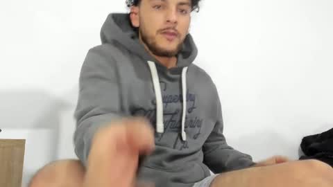 favid95 online show from 2, 2, 2025