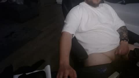 Snapshot of fbouncer chatting on 11, 4, 2026 fbouncer online show from 11, 4, 2026