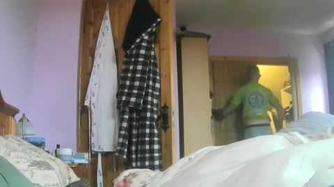 Snapshot of feardubh chatting on 23, 10, 2025 feardubh online show from 23, 10, 2025