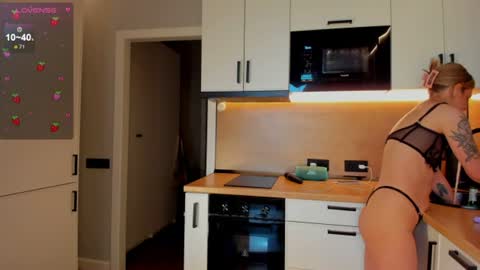 Snapshot of fedoseya chatting on 19, 6, 2026 Fedosya Baby Girl online show from 19, 6, 2026