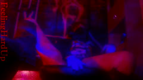 Snapshot of feelinghardup chatting on 11, 1, 2026 FeelingHardUp online show from 11, 1, 2026