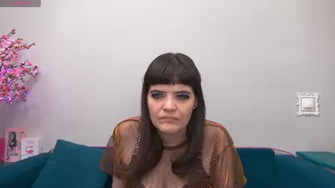 Snapshot of feelsgoodwoman chatting on 7, 7, 2026 Laura online show from 7, 7, 2026