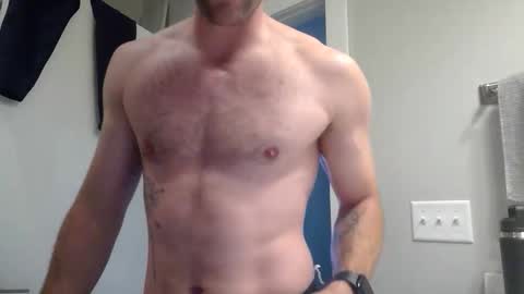 Snapshot of feetlovergh2 chatting on 28, 4, 2026 Ethan Slayher online show from 28, 4, 2026