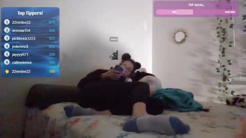 Soley online show from 6, 2, 2025