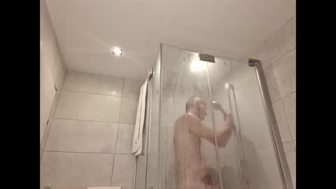 Max online show from 5, 11, 2025