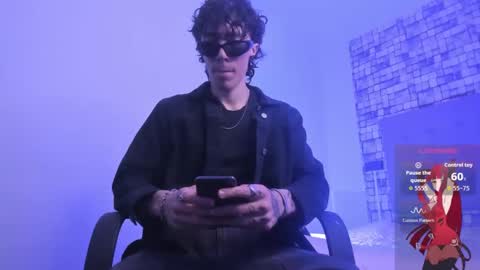 Felix  online show from 30, 9, 2025