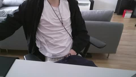 Snapshot of felixsagg chatting on 15, 6, 2026 felixsagg online show from 15, 6, 2026