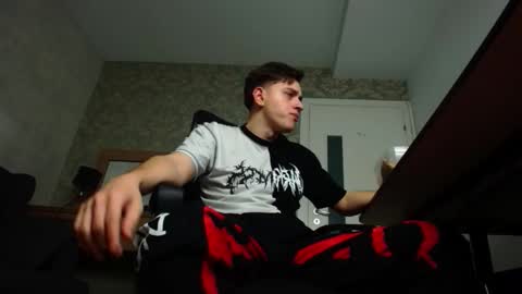 Snapshot of felixstark chatting on 3, 11, 2025 FelixStark online show from 3, 11, 2025