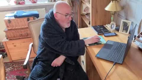 Snapshot of fellainsp8 chatting on 10, 5, 2026 Adam online show from 10, 5, 2026