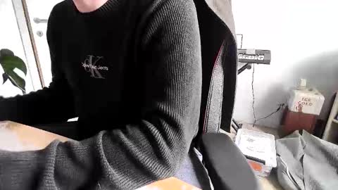 Snapshot of fem_alice_louis_dom chatting on 13, 4, 2026 fem_alice_louis_dom online show from 13, 4, 2026