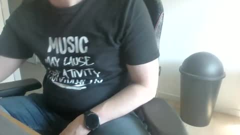 Snapshot of fem_alice_louis_dom chatting on 24, 6, 2026 fem_alice_louis_dom online show from 24, 6, 2026