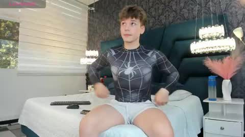 Femboy Max online show from 26, 5, 2026