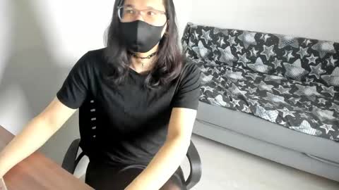 Snapshot of femboynyx chatting on 14, 4, 2026 femboynyx online show from 14, 4, 2026