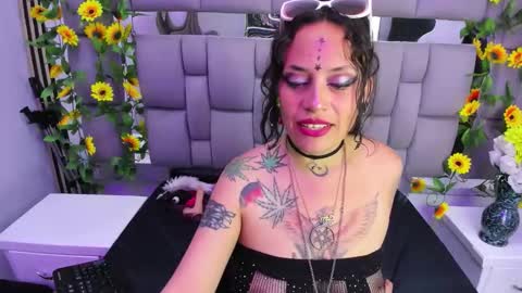 Snapshot of fenix_lilith69 chatting on 1, 4, 2026 Fenix Lilith69 online show from 1, 4, 2026