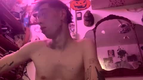 Snapshot of feral_twink69 chatting on 2, 2, 2026 Jess online show from 2, 2, 2026