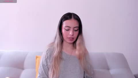 fernanda  online show from 26, 6, 2026