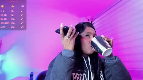 Snapshot of fernanda_liie_ chatting on 18, 4, 2026 fernanda_liie_ online show from 18, 4, 2026