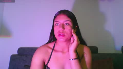 Snapshot of fernandahils chatting on 5, 5, 2026 fernanda hils online show from 5, 5, 2026