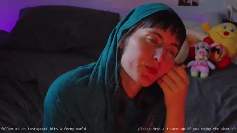 Snapshot of fernydew chatting on 25, 2, 2025 Fern next stream 430pm Monday PST online show from 25, 2, 2025