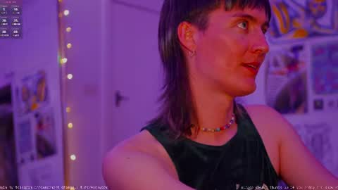 Snapshot of fernydew chatting on 27, 7, 2026 Fern next stream 430pm Monday PST online show from 27, 7, 2026