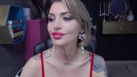 Snapshot of fetishsarah chatting on 19, 12, 2024 Sarah online show from 19, 12, 2024