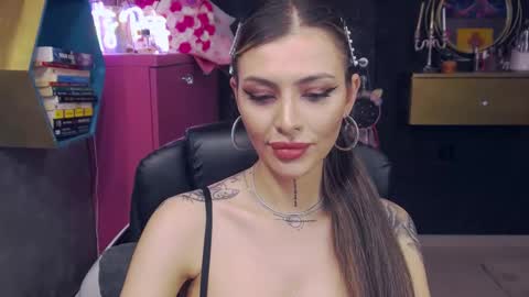 Snapshot of fetishsarah chatting on 3, 3, 2025 Sarah online show from 3, 3, 2025