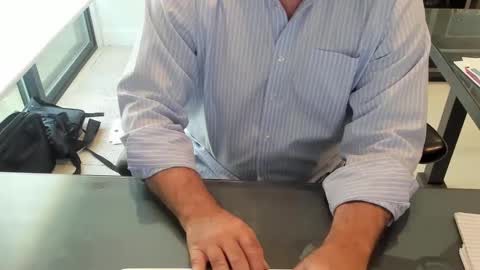 Snapshot of fhetzl chatting on 13, 10, 2025 fhetzl online show from 13, 10, 2025