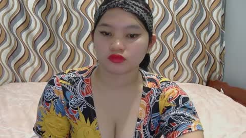 Snapshot of fhwilloughbyxx chatting on 1, 4, 2026 fhwilloughbyxx online show from 1, 4, 2026