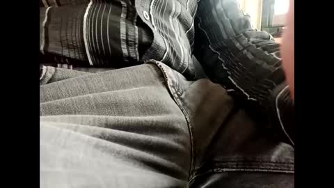 fifi010203 online show from 3, 10, 2025